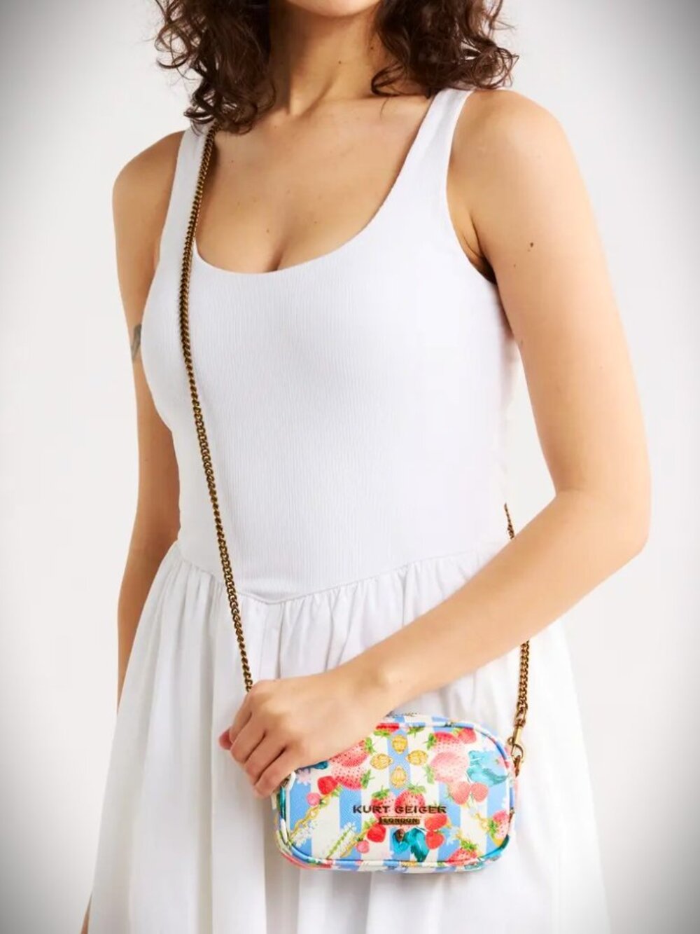 KURT GEIGER Small Greenwich Open White Color Leather Camera Bag - Picture 3 of 10
